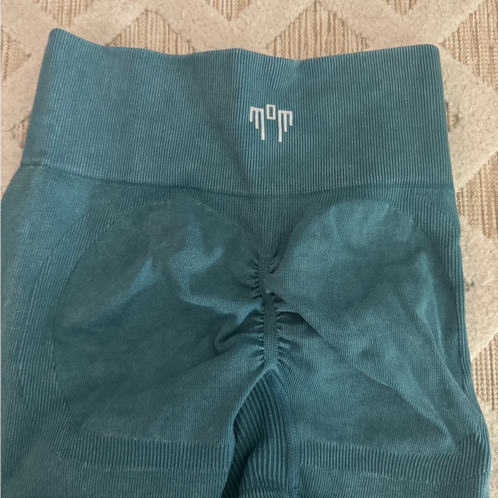 biker shorts size small